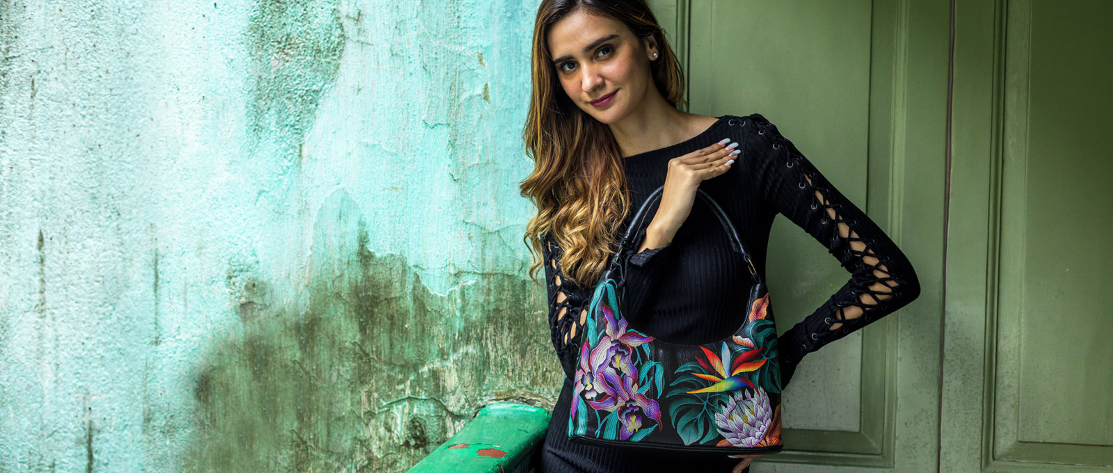 Shoulder Bags on Sale
