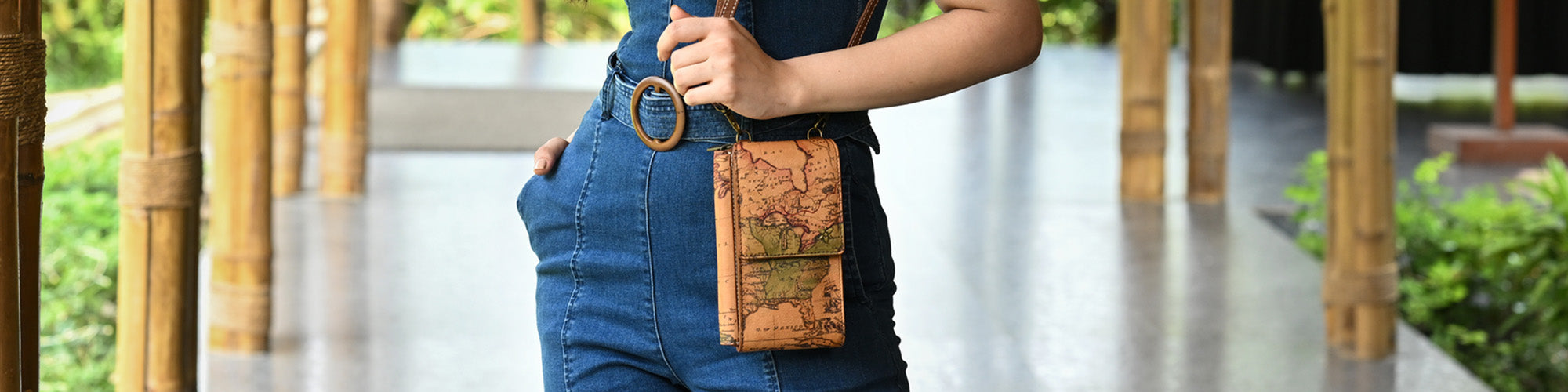 Anna Heritage Phone Organizer Collection