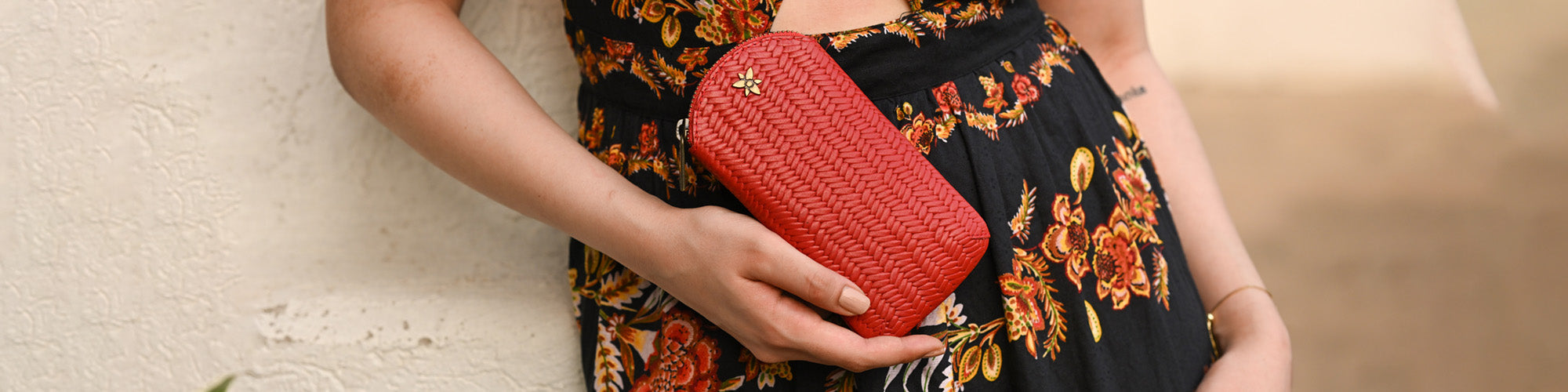 Anna Heritage Pouches & Cases Collection