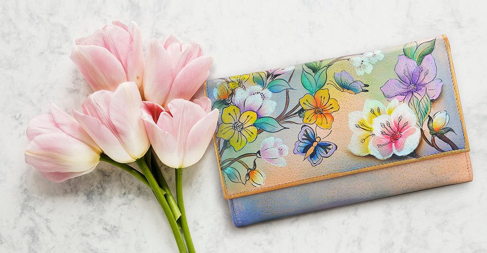 Clutches & Wristlets - Anuschka (CA)