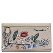 Three Fold Clutch - 1136