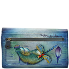 Load image into Gallery viewer, Multipocket Clutch Wallet - 1043
