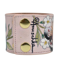 Load image into Gallery viewer, Adjustable Leather Wrist Band - 1176
