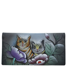 Load image into Gallery viewer, Anuschka style 1714, handpainted Clutch Wallet. Two Cats Grey painting in Grey color. Featuring five credit card pockets and three ID window and rear zippered gusseted pocket.
