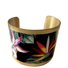 Load image into Gallery viewer, Anuschka Style 4300, Printed Gold plated Cuff. Island Escape Black print
