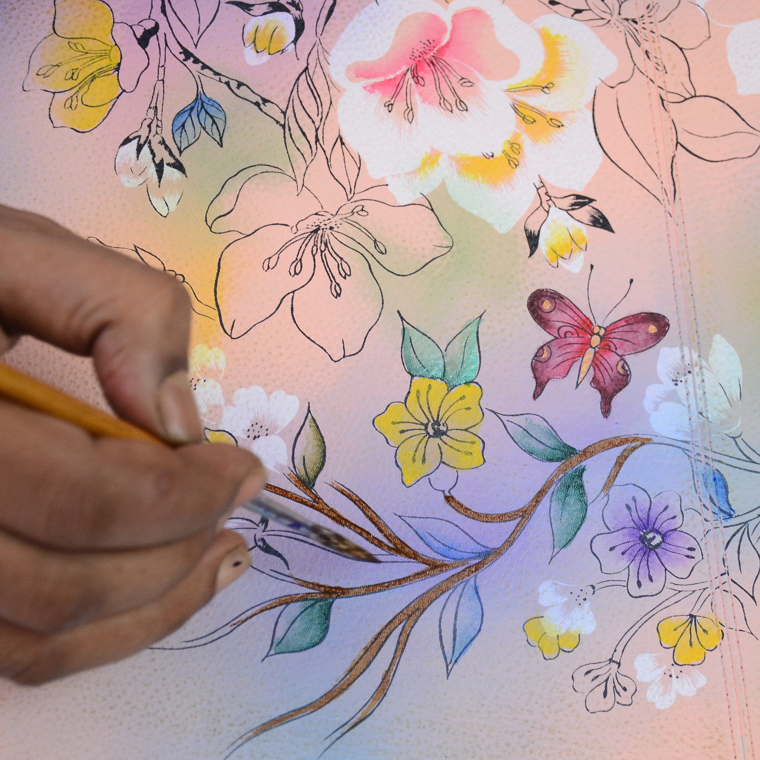 Accordion Style Credit And Business Card Holder - 1110